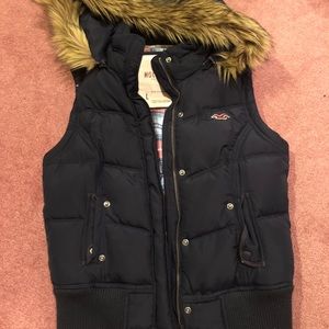 Sold on Ⓜ️ercari Hollister fur hooded down vest